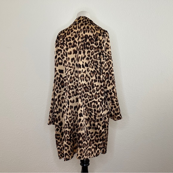 Leopard Print Slip with matching jacket - Picture 6 of 8